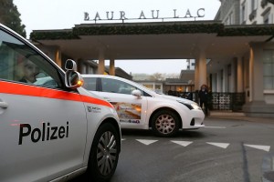 2015-12-03 08:27:41 A police car is driving on December 3, 2015 in front of the entrance of the Hotel Baur au Lac in Zurich, where Swiss authorities have conducted an early-morning operation to arrest several FIFA football officials.
The Swiss government said two FIFA officials were detained in Zurich on December 3 ,confirming reports of newarrests in the broadening FIFA scandal, and said they were suspected of accepting millions of dollars in bribes.  / AFP / MICHELE LIMINA