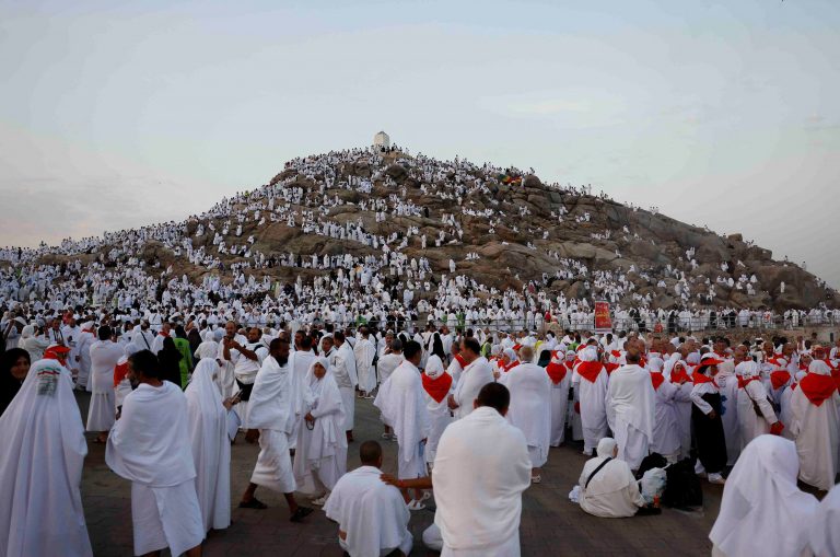 4 Six Hajj pilgrims die from heatstroke in Mecca, as temperatures head for 118 degrees Fahrenheit