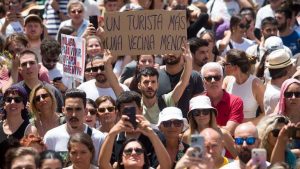 Duizenden in Málaga zijn toeristen helemaal zat