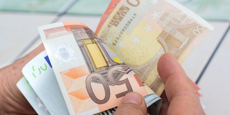 Valuta euro zwakker na uitslag Europese verkiezingen