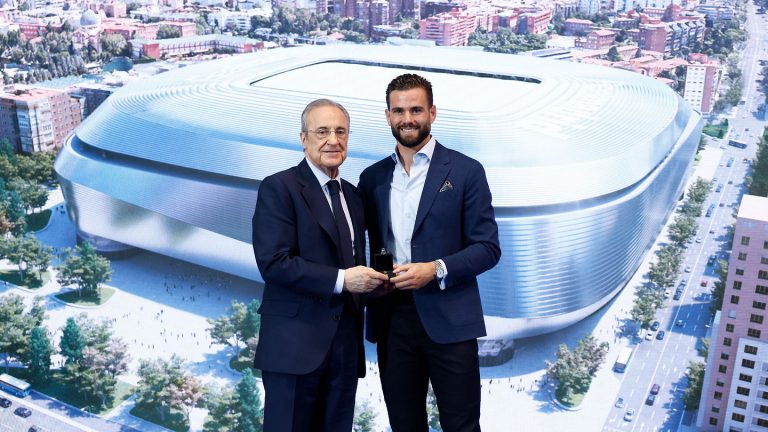 (13.00 uur) Clubicoon Nacho in tranen bij afscheid Real Madrid