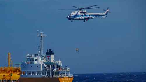 2-Beachgoer-swept-away-on-floating-ring-survives-36-hour-ordeal-off-Japan’s-coast