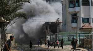 7 (02.00 uur)Israeli strike on Gaza school killed 30 - health ministry