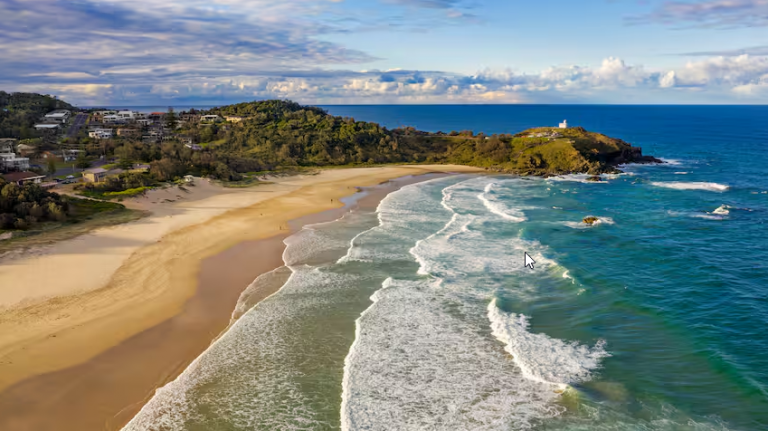 Australische surfer zwaargewond aan land na haaienbeet, been spoelt later aan