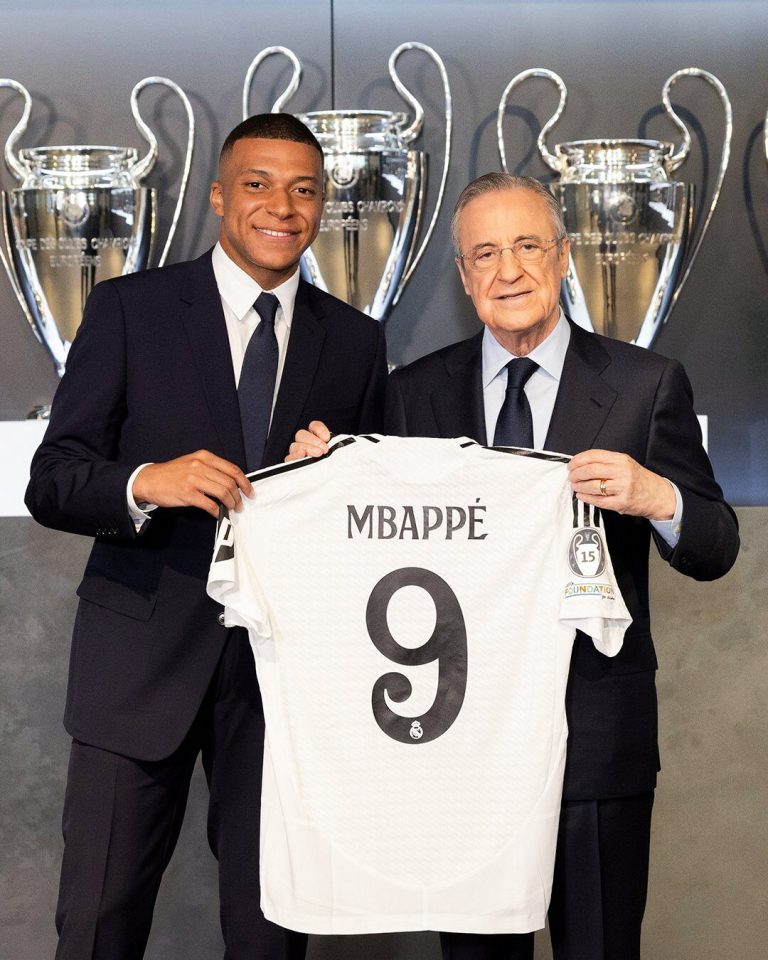 MBAPPE officieel