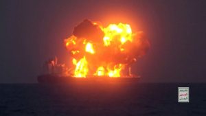 1 (16.00 uur) Oil tanker attacked by Houthis in Red Sea appears to be leaking oil