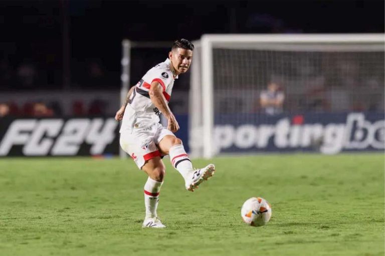 James-Rodriguez-Sao-Paulo-Cobresal-1920x1278.webp (796×530)