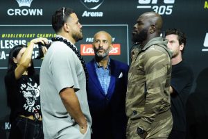 PERTH, AUSTRALIA - AUGUST 16: (L-R) Opponents Tai Tuivasa of Australia and Jairzinho Rozenstruik of Suriname face off during the UFC 305 press conference at RAC Arena on August 16, 2024 in Perth, Australia. (Photo by Jeff Bottari/Zuffa LLC)