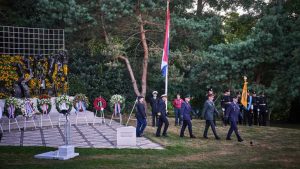 4 (07.00 uur)Duizenden eren oorlogsslachtoffers op Nationale Herdenking 15 augustus 1945 in Den Haag