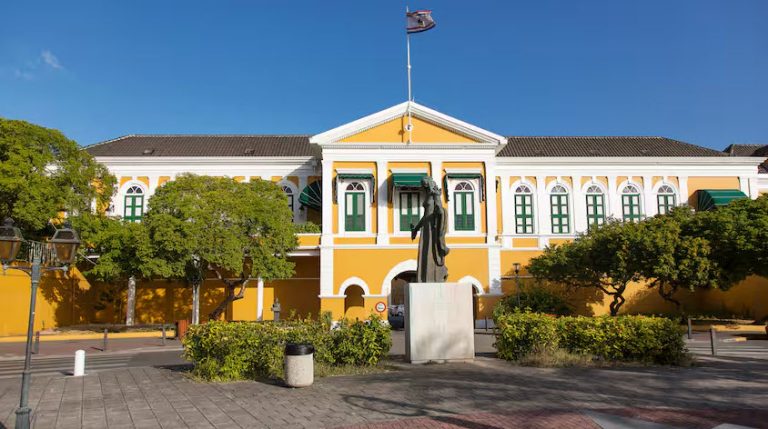 Regering op Curaçao gevallen na onvrede over kwijtschelden belastingschulden