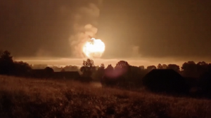 1 (15.00 uur) Ukraine claims to have destroyed large Russian ammunition depot in overnight drone attack cr