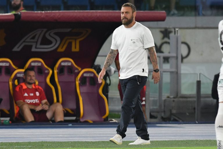 (18.00 uur) AS Roma ontslaat clubicoon De Rossi na slechte seizoenstart