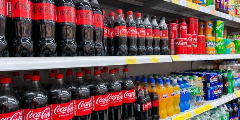 6 (10.00 uur) Coca-Cola haalt nieuwe smaak al na zes maanden uit de schappen