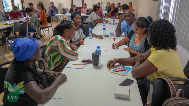 10 LVV in samenwerking met SAMAP traint landbouwers Paramaribo in goede agrarische praktijken