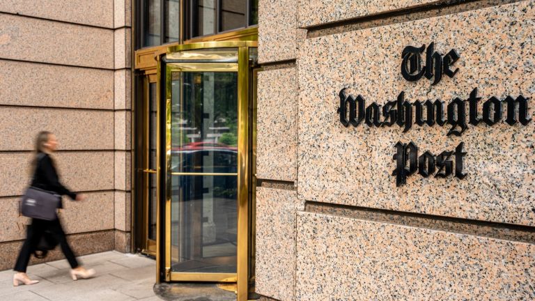 6 (23.55 uur) More than 250,000 Washington Post readers cancel subscriptions