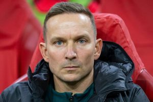 07-Red Bull Salzburg wil Lijnders