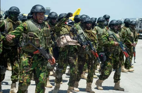 4 Kenya police patrol Haiti capital after more forces arrive