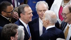 5 Biden haalt hard uit naar partijgenoot