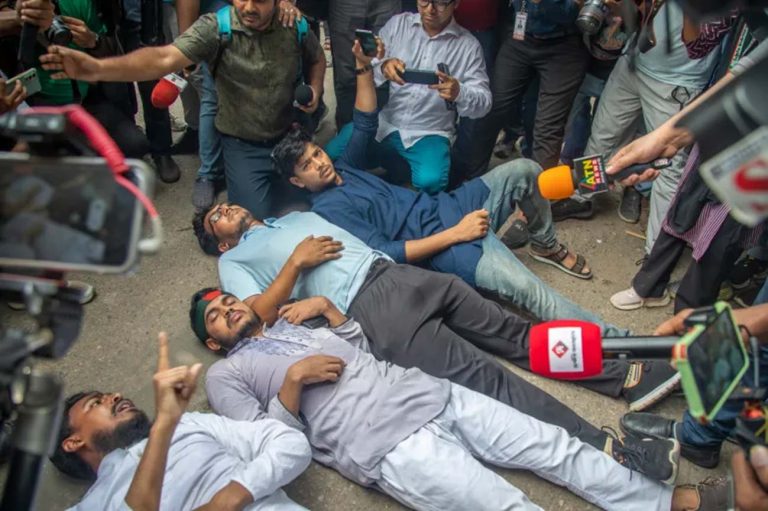 Bangladesh cuts mobile internet as student protests over jobs