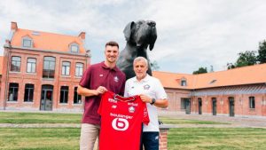 Lille verwelkomt Meunier na financiële klapper