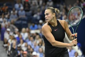 12.00 Sabalenka met verwoestende klappen door naar halve finales US Open