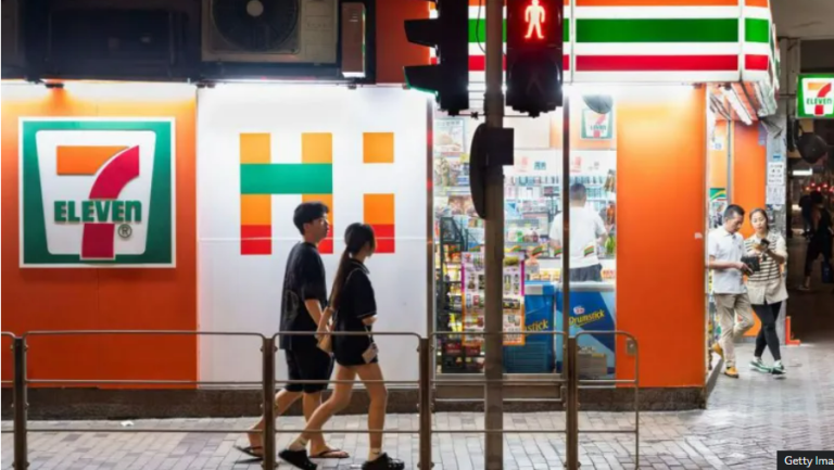 2 (13.00 uur )7-Eleven owner rejects $38bn buyout offer