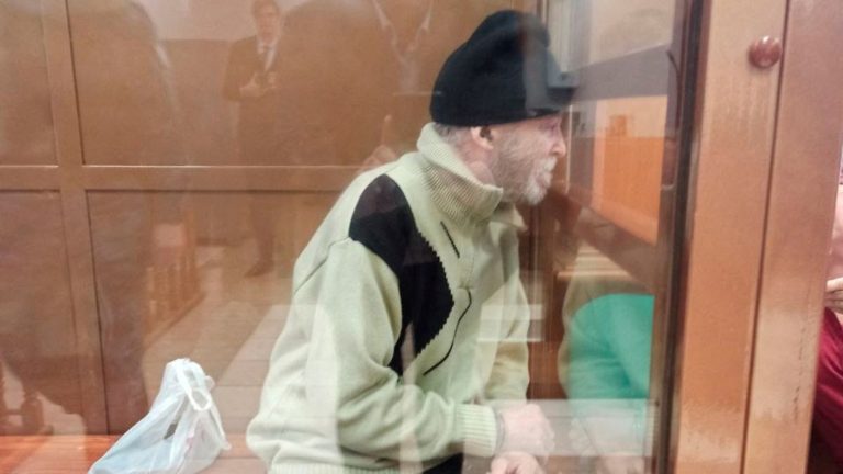 2 Russian court sentences US citizen to six years in prison