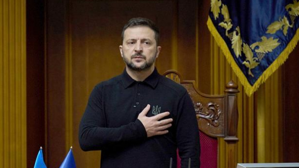 2 Zelenskyy talks up Ukraine's NATO