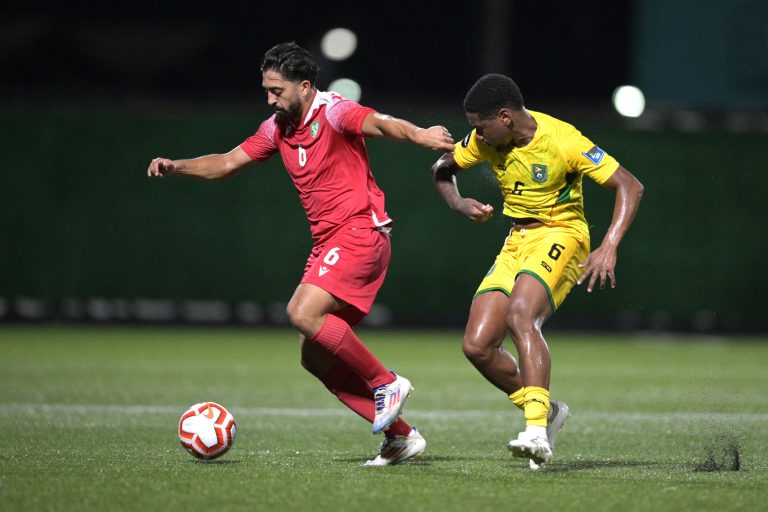 PARAMARIBO, SURINAME. OCTOBER 15th: Immanuel Johannes #6 of Suriname drives the ball during the League A Group A match between Suriname and Guyana in the Concacaf Nations League, held at the Dr. Ir. Franklin Essed stadium, in Paramaribo, Suriname.
(PHOTO BY CLYDE BAPTISTE/STRAFFONIMAGES/MANDATORY CREDIT/EDITORIAL USE/NOT FOR SALE/NOT ARCHIVE)